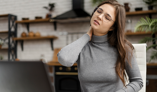 Desk Workers’ Guide: How to Protect Your Spine While Working From Home